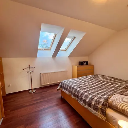 4 Apartment *