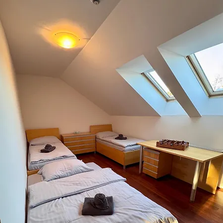 4 Apartment